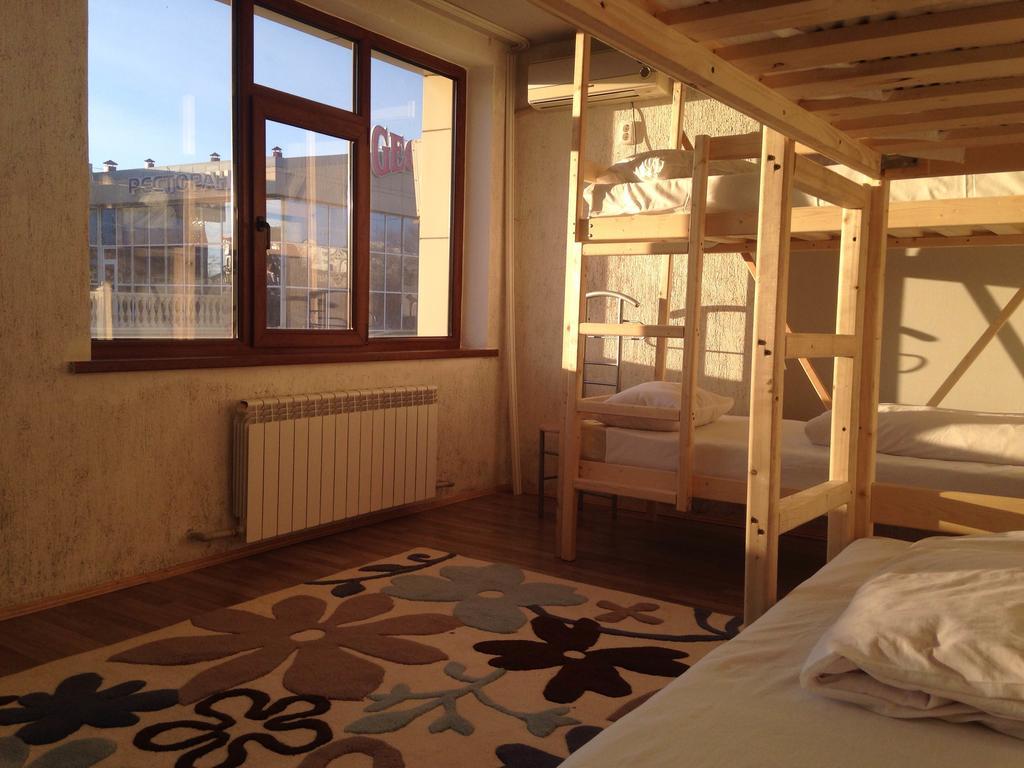 Hostel Arzy Atyraū Eksteriør bilde